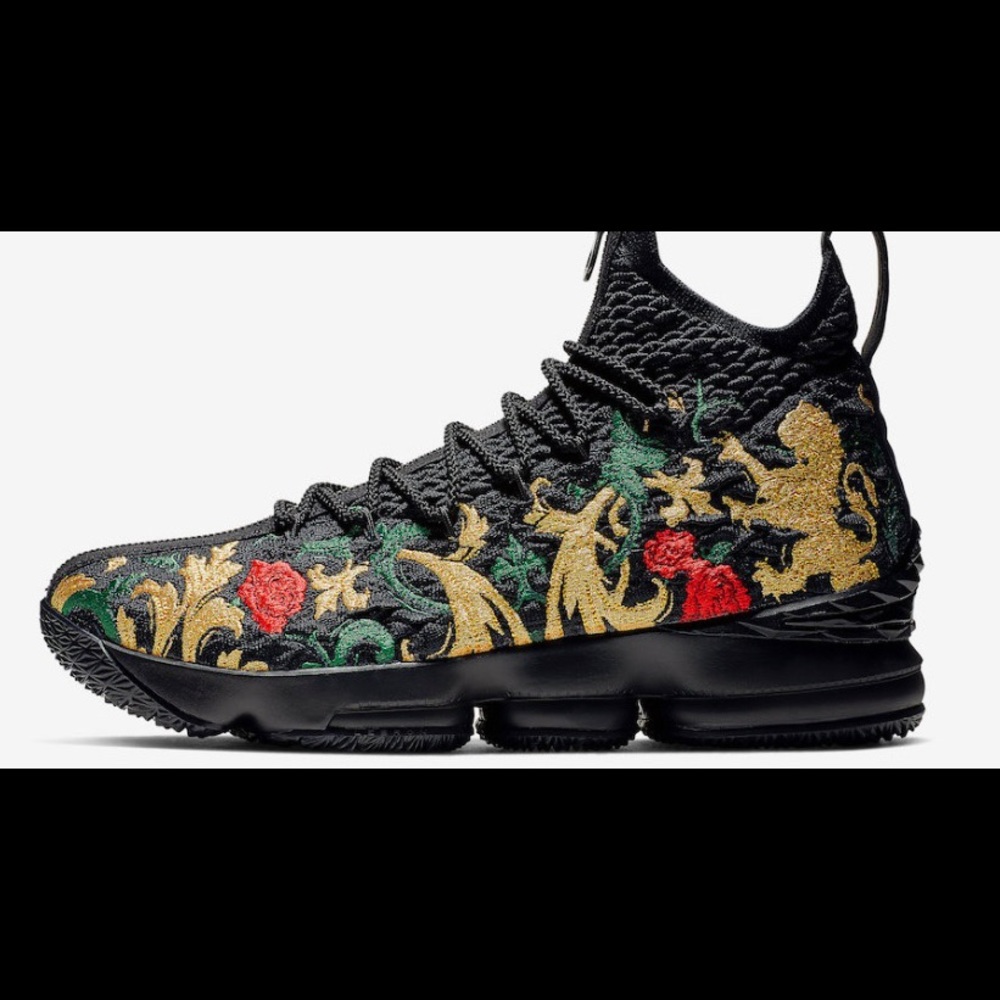 LeBron Nike ‘Closing Ceremony’ EXCLUSIVE LIMITED - Picture 2 of 5
